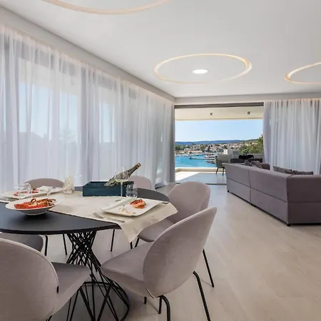 Stunning In Krk With House Sea View Apartment Krk Town