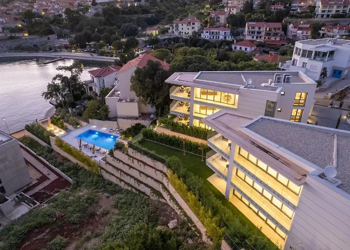 아파트 Awesome In Krk With Wifi