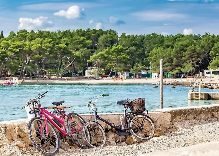 아파트 Awesome In Krk With Wifi *