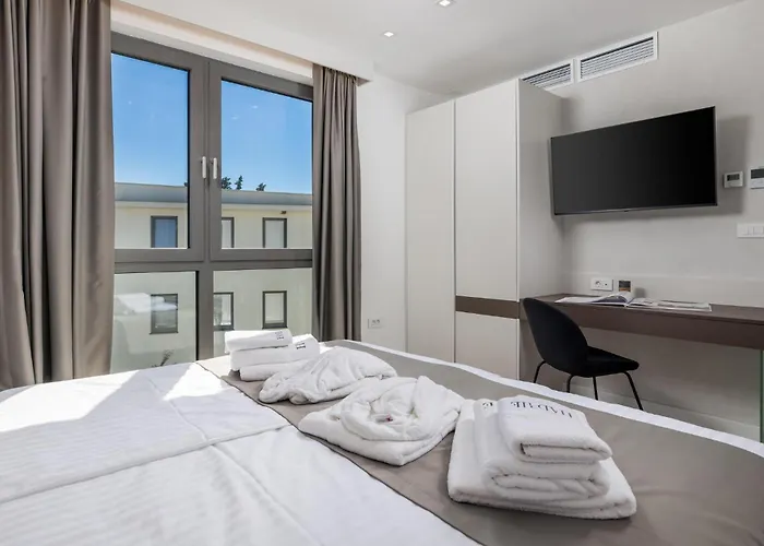 아파트 Awesome In Krk With Wifi *