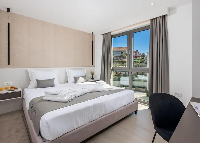 아파트 Awesome In Krk With Wifi